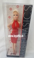 003 - Barbie collectible look basics