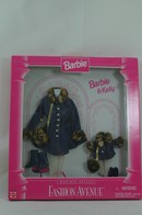 007 - Barbie playline fashion