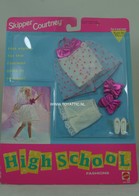 052 - Barbie playline fashion
