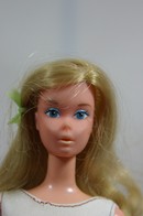 122 - Barbie doll