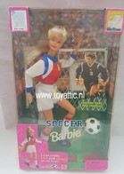 018 - Barbie doll playline