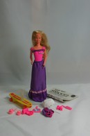 049 -  Barbie doll playline - 1980 dolls