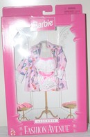 288 - Barbie playline fashion