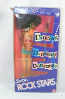 300 - Barbie doll playline - 1980 dolls